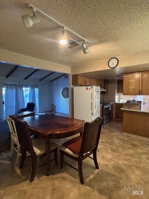 Detail Gallery Image 11 of 11 For 1228 Los Robles Dr, Sonoma,  CA 95476 - 3 Beds | 2 Baths