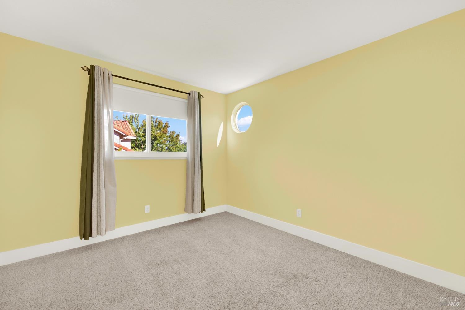 Detail Gallery Image 98 of 99 For 719 Rambleton Dr, Vacaville,  CA 95688 - 5 Beds | 3 Baths