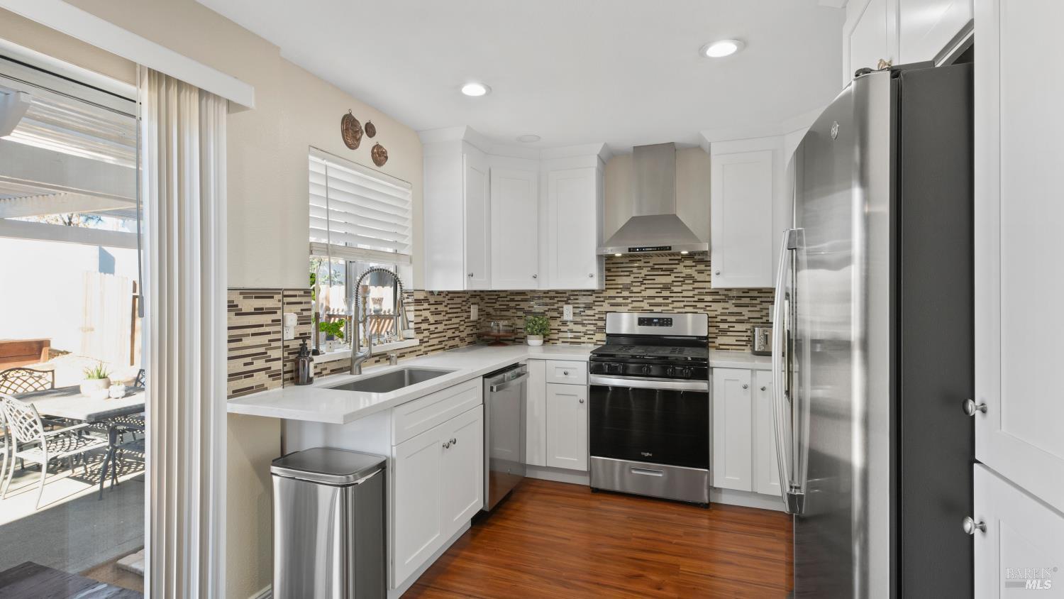 Detail Gallery Image 16 of 36 For 114 Birchwood Ct, Suisun City,  CA 94585 - 3 Beds | 2/1 Baths