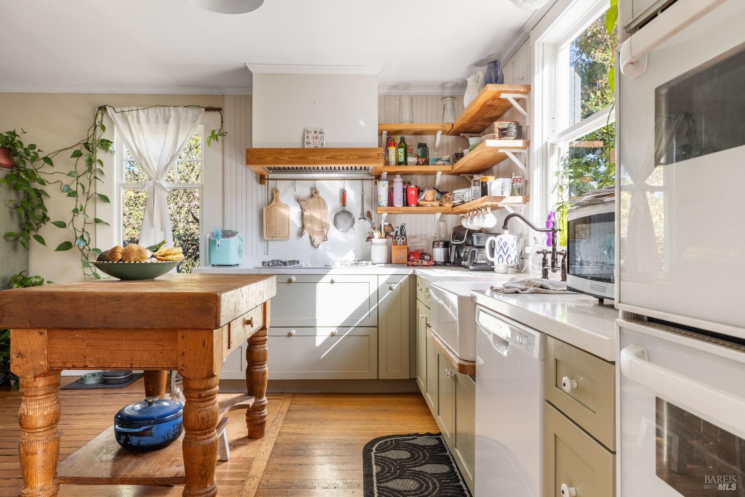 Detail Gallery Image 12 of 43 For 3765 Twig Ave, Sebastopol,  CA 95472 - 3 Beds | 1 Baths