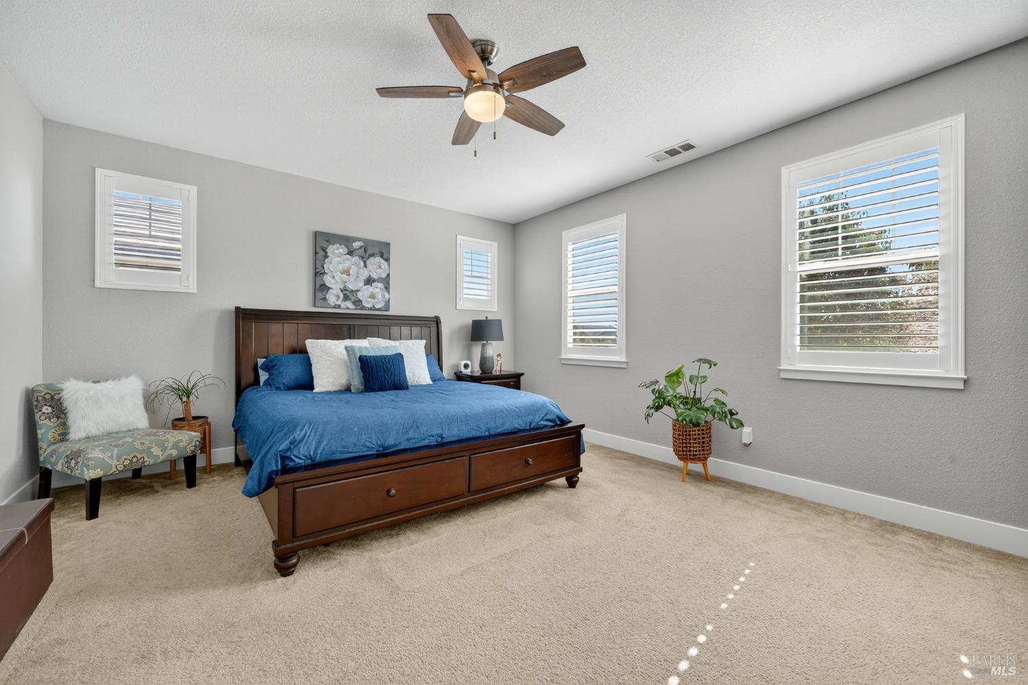 Detail Gallery Image 18 of 31 For 4273 Carnegie Ct, Fairfield,  CA 94534 - 5 Beds | 3 Baths