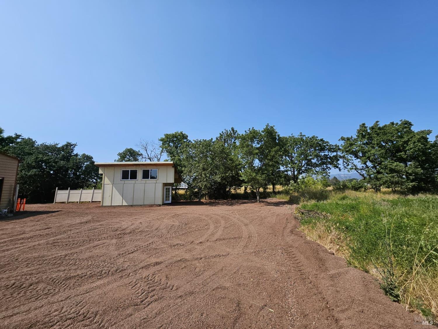 Detail Gallery Image 25 of 27 For 6060 Oak Ave, Cotati,  CA 94931 - 4 Beds | 2 Baths