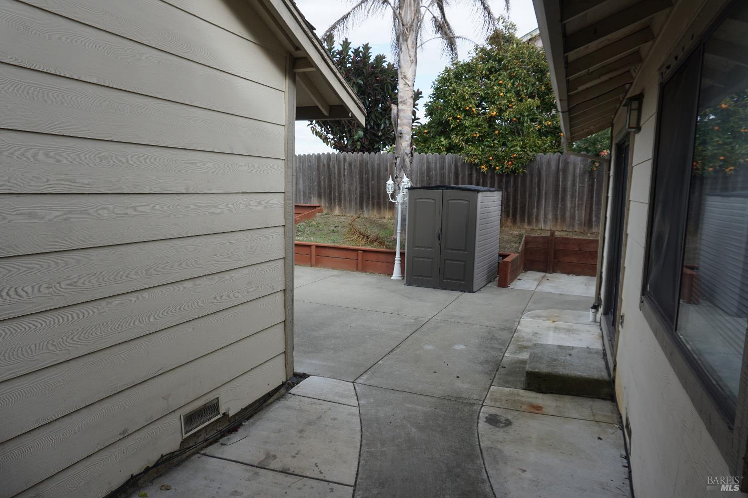 Detail Gallery Image 17 of 28 For 1048 Topsail Dr, Vallejo,  CA 94591 - 4 Beds | 2 Baths