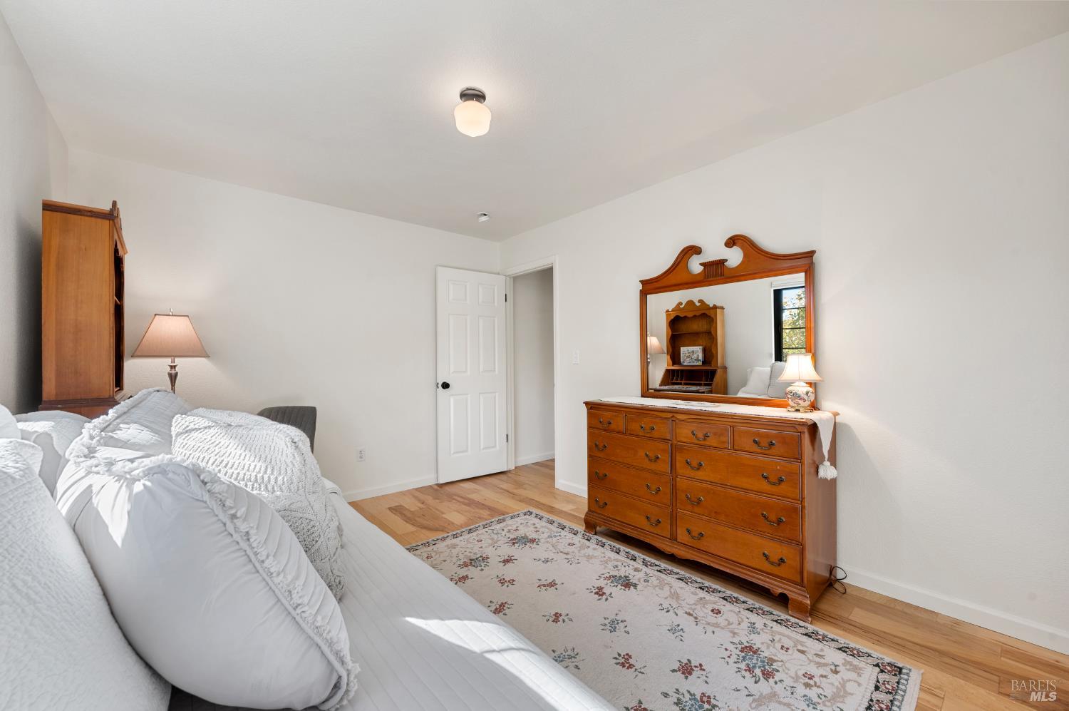 Detail Gallery Image 35 of 64 For 1049 Charlson Way, Napa,  CA 94558 - 3 Beds | 2 Baths