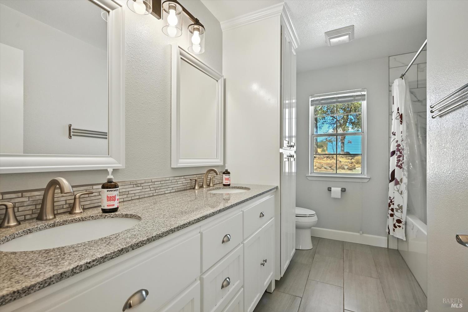 Detail Gallery Image 32 of 75 For Address Is Not Disclosed, Hidden Valley Lake,  CA 95467 - 3 Beds | 3 Baths