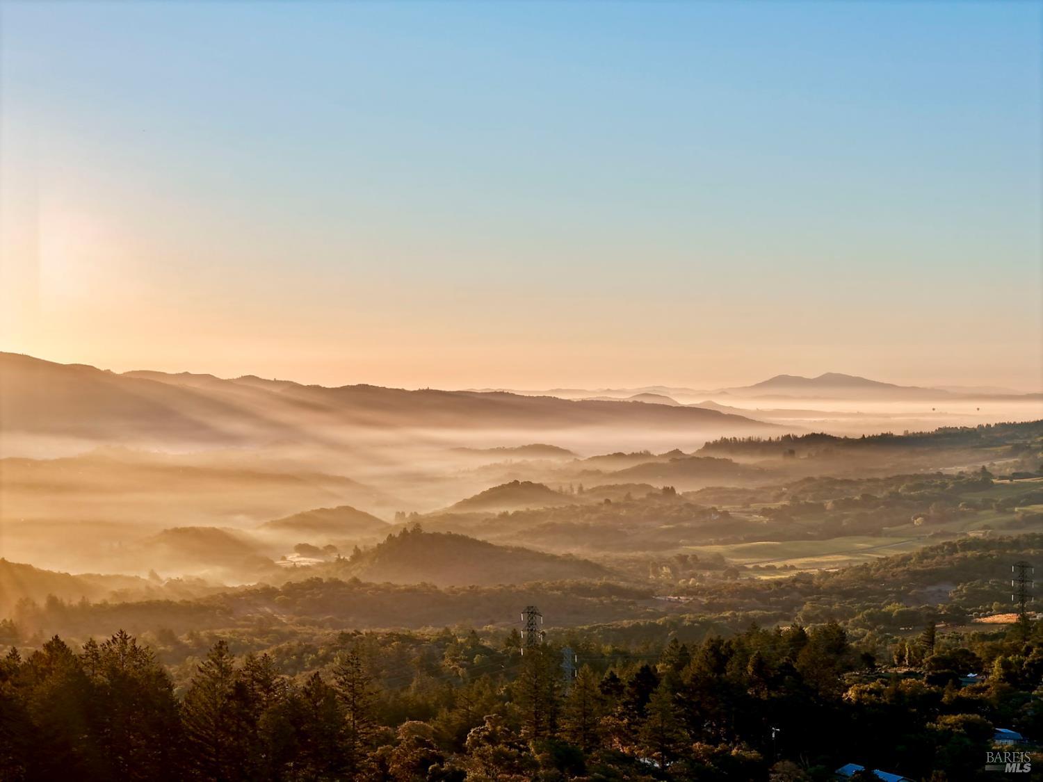 Detail Gallery Image 6 of 79 For 2716 Rollo Rd, Santa Rosa,  CA 95404 - 4 Beds | 3/1 Baths