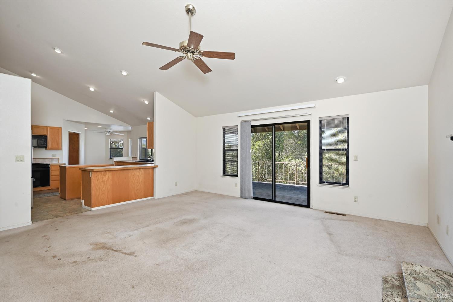 Detail Gallery Image 9 of 47 For 16261 Conestoga Rd, Hidden Valley Lake,  CA 95467 - 3 Beds | 2/1 Baths