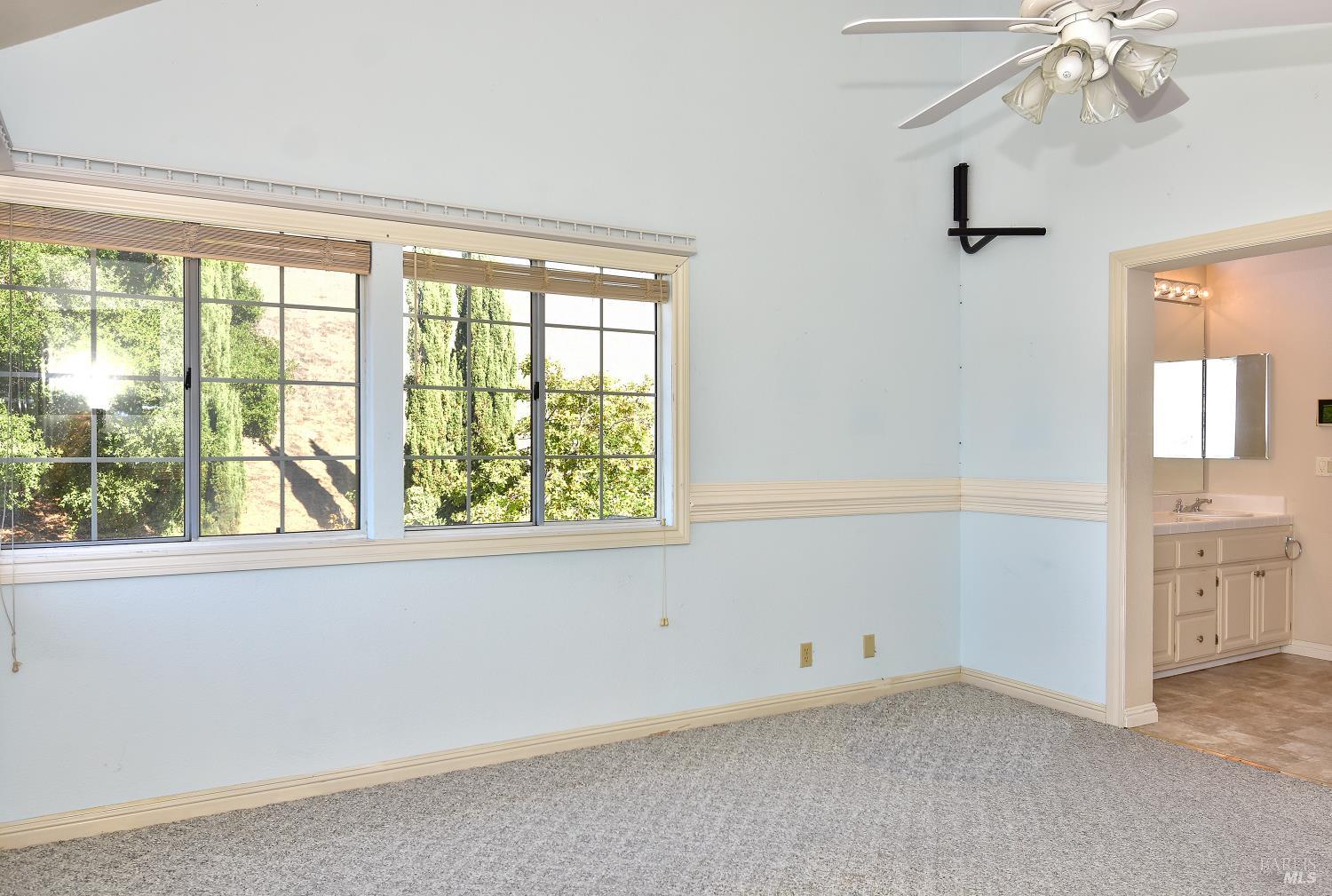 Detail Gallery Image 15 of 24 For 2728 Terry Ct, Pinole,  CA 94564 - 3 Beds | 2/1 Baths