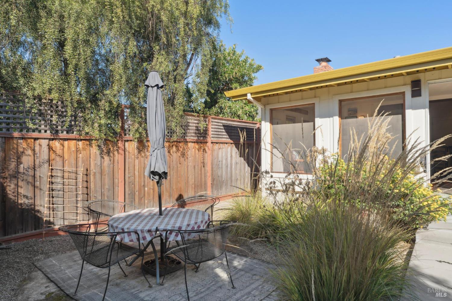 Detail Gallery Image 40 of 46 For 32 El Nido Ct, Sonoma,  CA 95476 - 3 Beds | 2 Baths