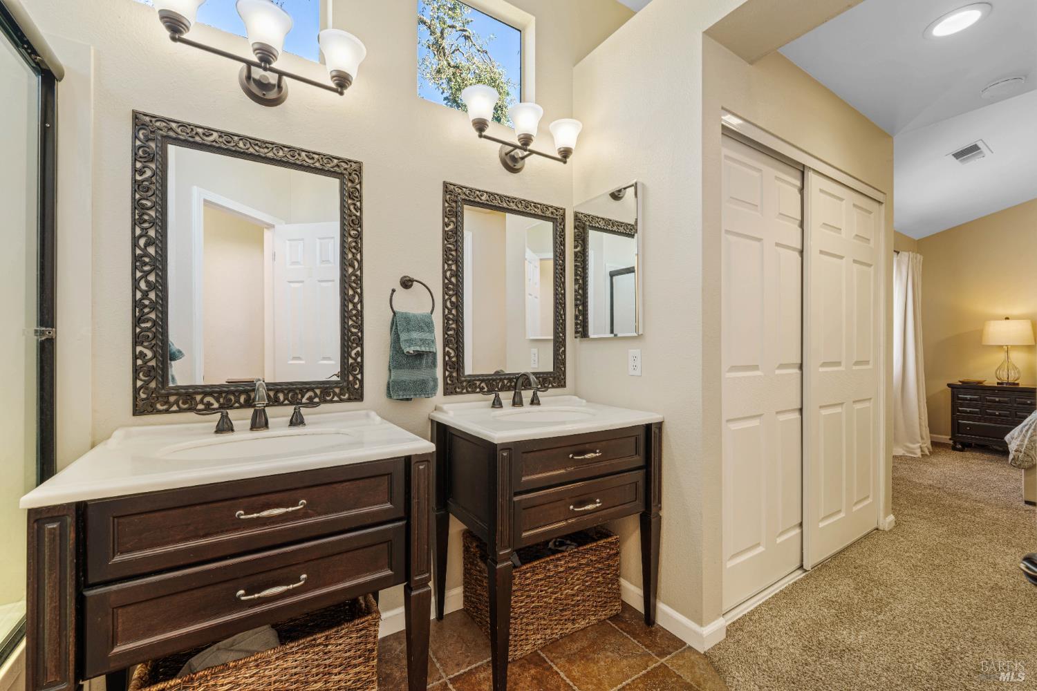 Detail Gallery Image 37 of 45 For 129 Wooded Glen Ct, Windsor,  CA 95492 - 4 Beds | 3 Baths