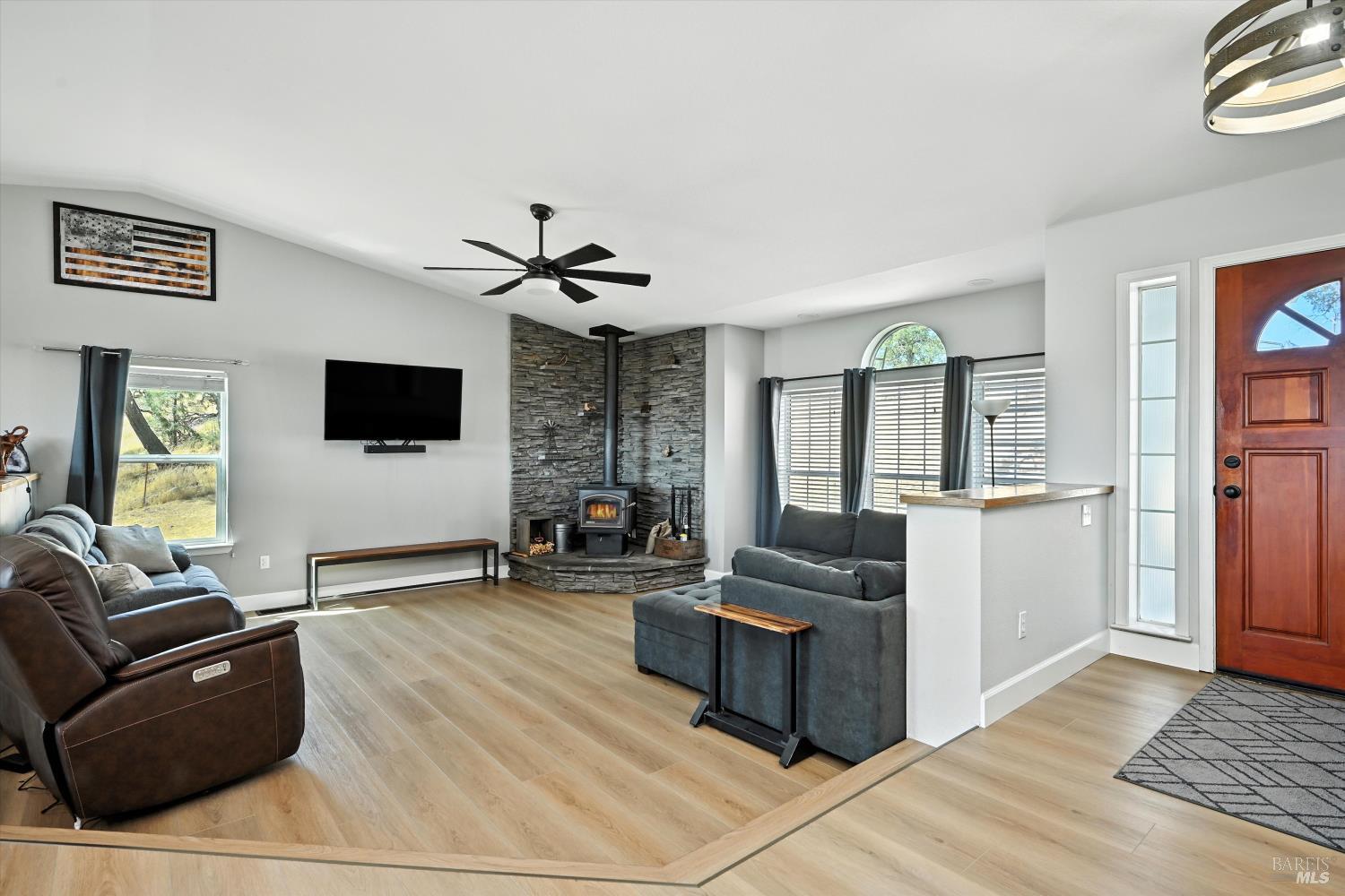 Detail Gallery Image 7 of 75 For Address Is Not Disclosed, Hidden Valley Lake,  CA 95467 - 3 Beds | 3 Baths