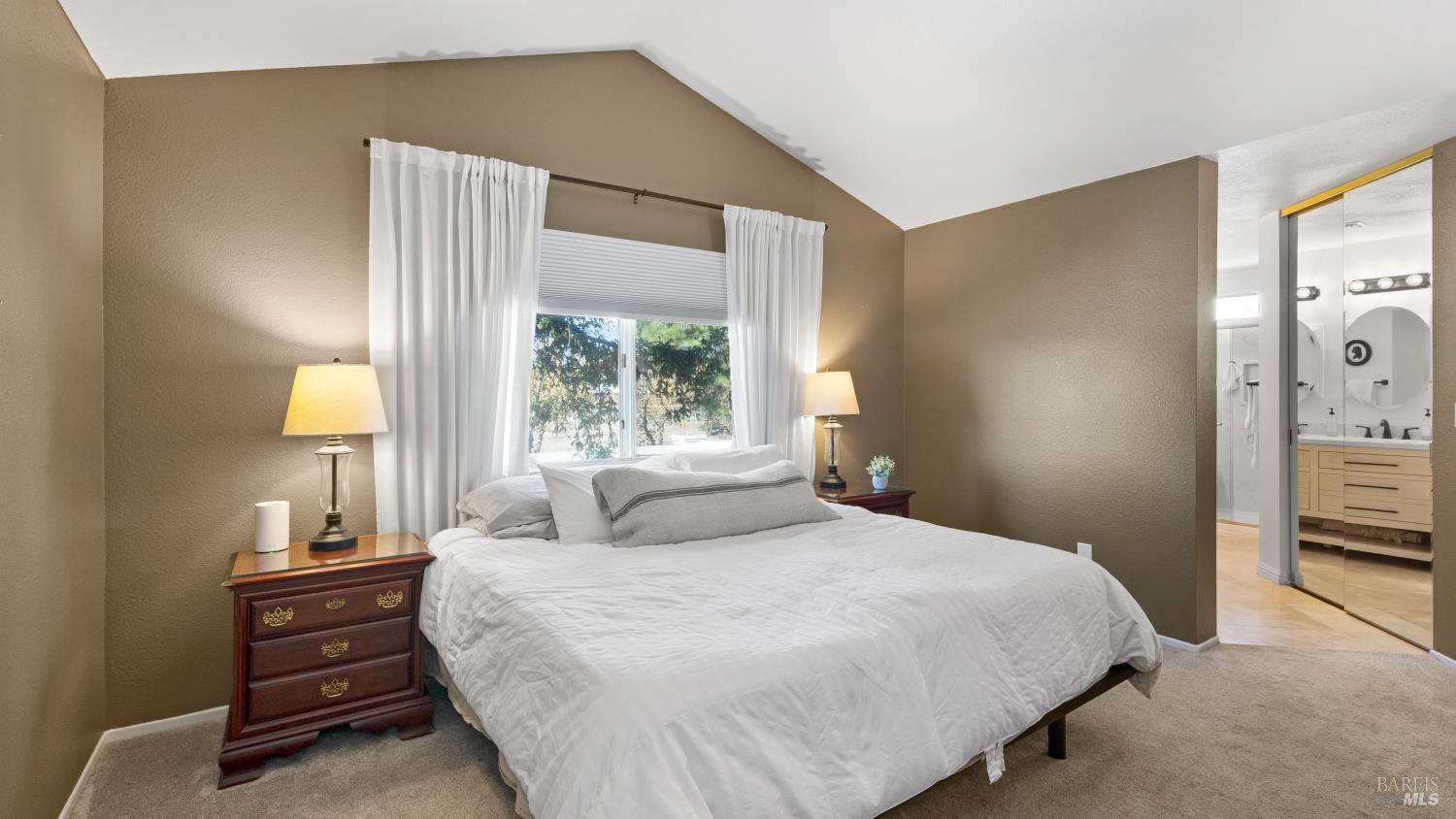 Detail Gallery Image 20 of 36 For 114 Birchwood Ct, Suisun City,  CA 94585 - 3 Beds | 2/1 Baths