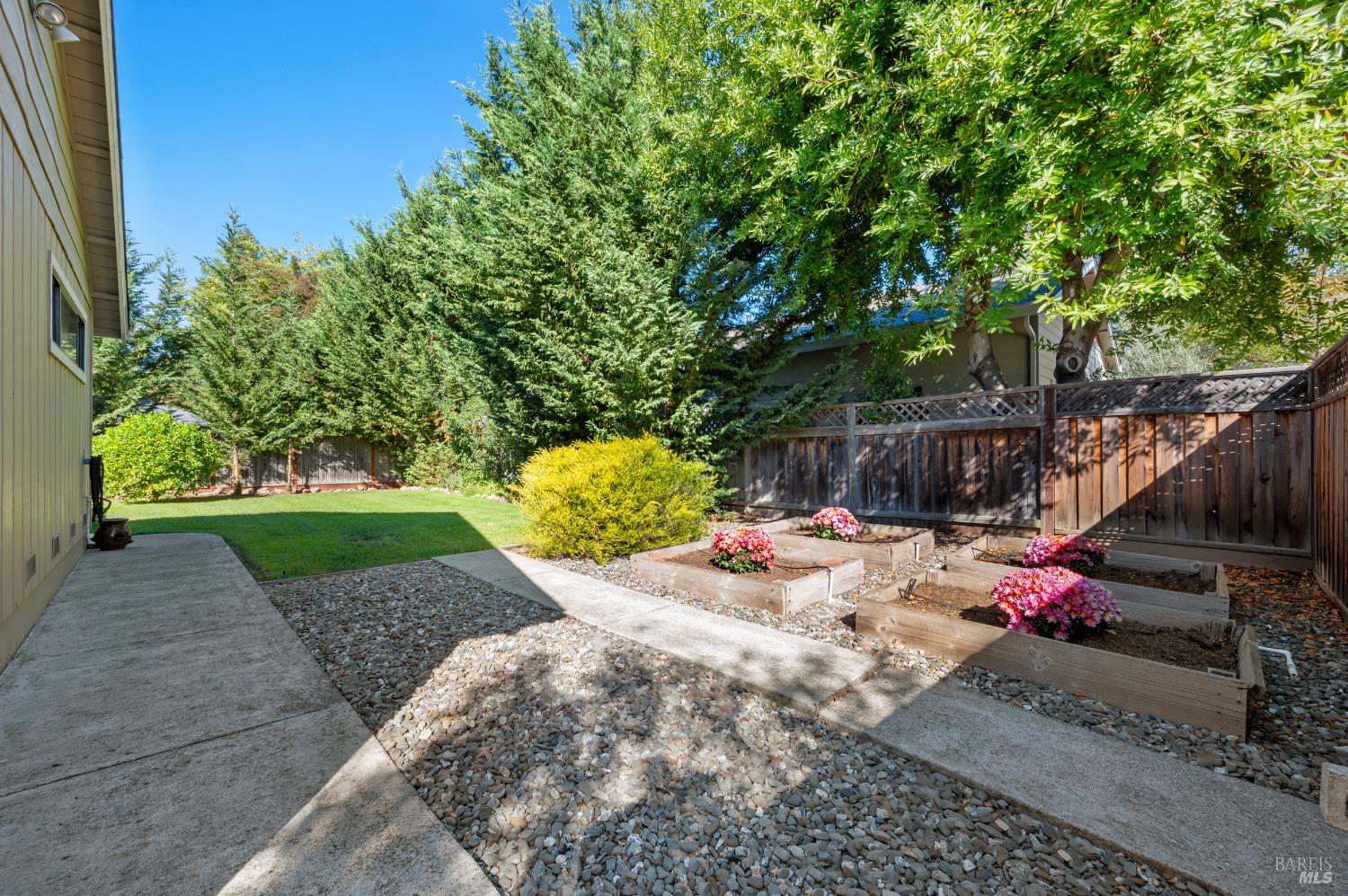 Detail Gallery Image 51 of 64 For 1049 Charlson Way, Napa,  CA 94558 - 3 Beds | 2 Baths