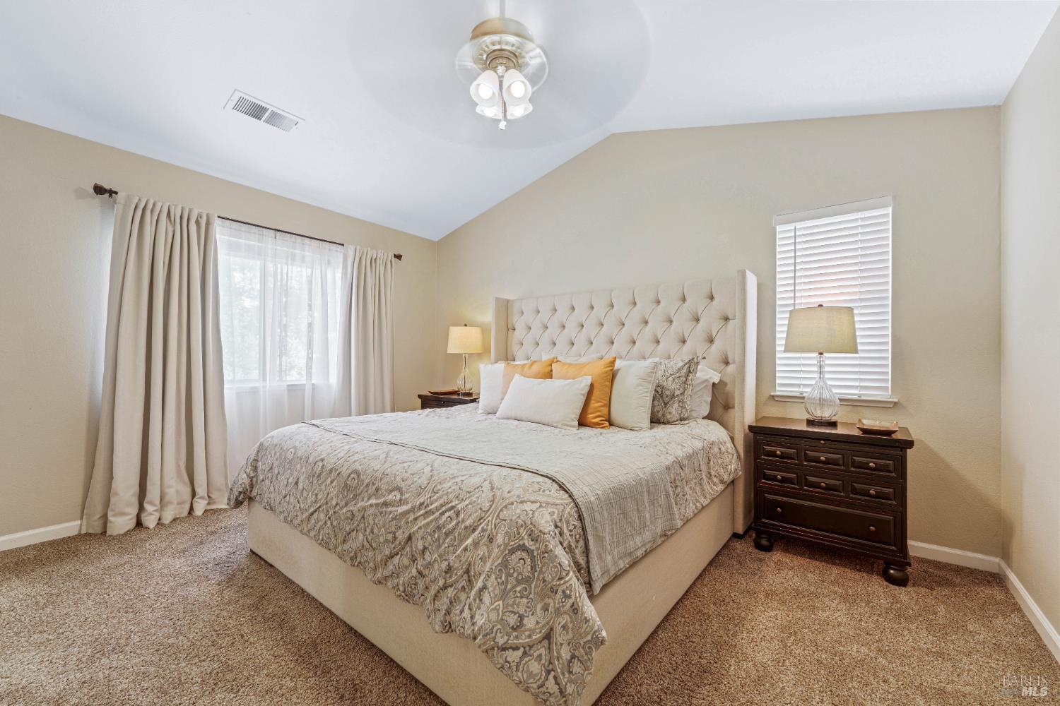 Detail Gallery Image 33 of 45 For 129 Wooded Glen Ct, Windsor,  CA 95492 - 4 Beds | 3 Baths