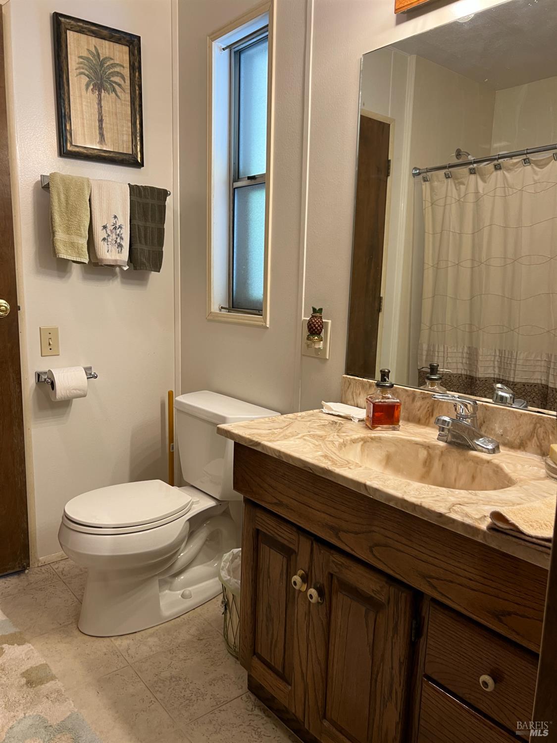 Detail Gallery Image 21 of 31 For 121 Panorama Dr, Novato,  CA 94949 - 2 Beds | 2 Baths