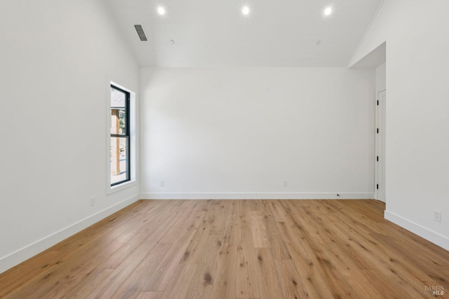 Detail Gallery Image 50 of 79 For 2716 Rollo Rd, Santa Rosa,  CA 95404 - 4 Beds | 3/1 Baths