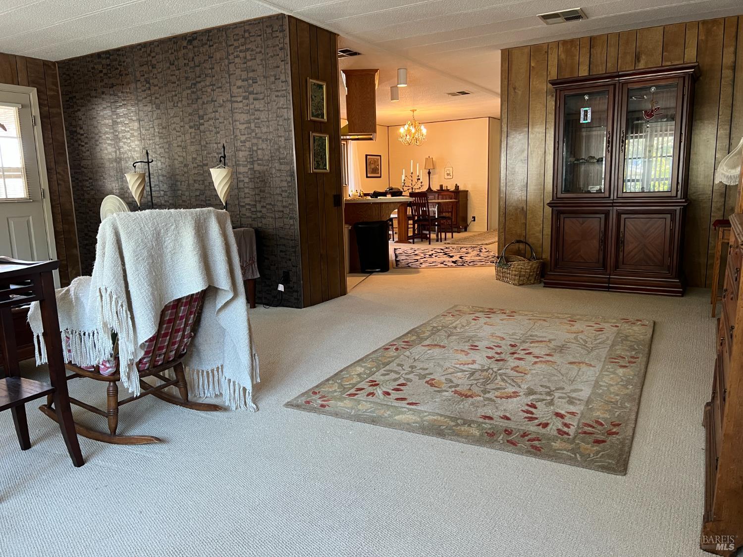 Detail Gallery Image 11 of 31 For 121 Panorama Dr, Novato,  CA 94949 - 2 Beds | 2 Baths