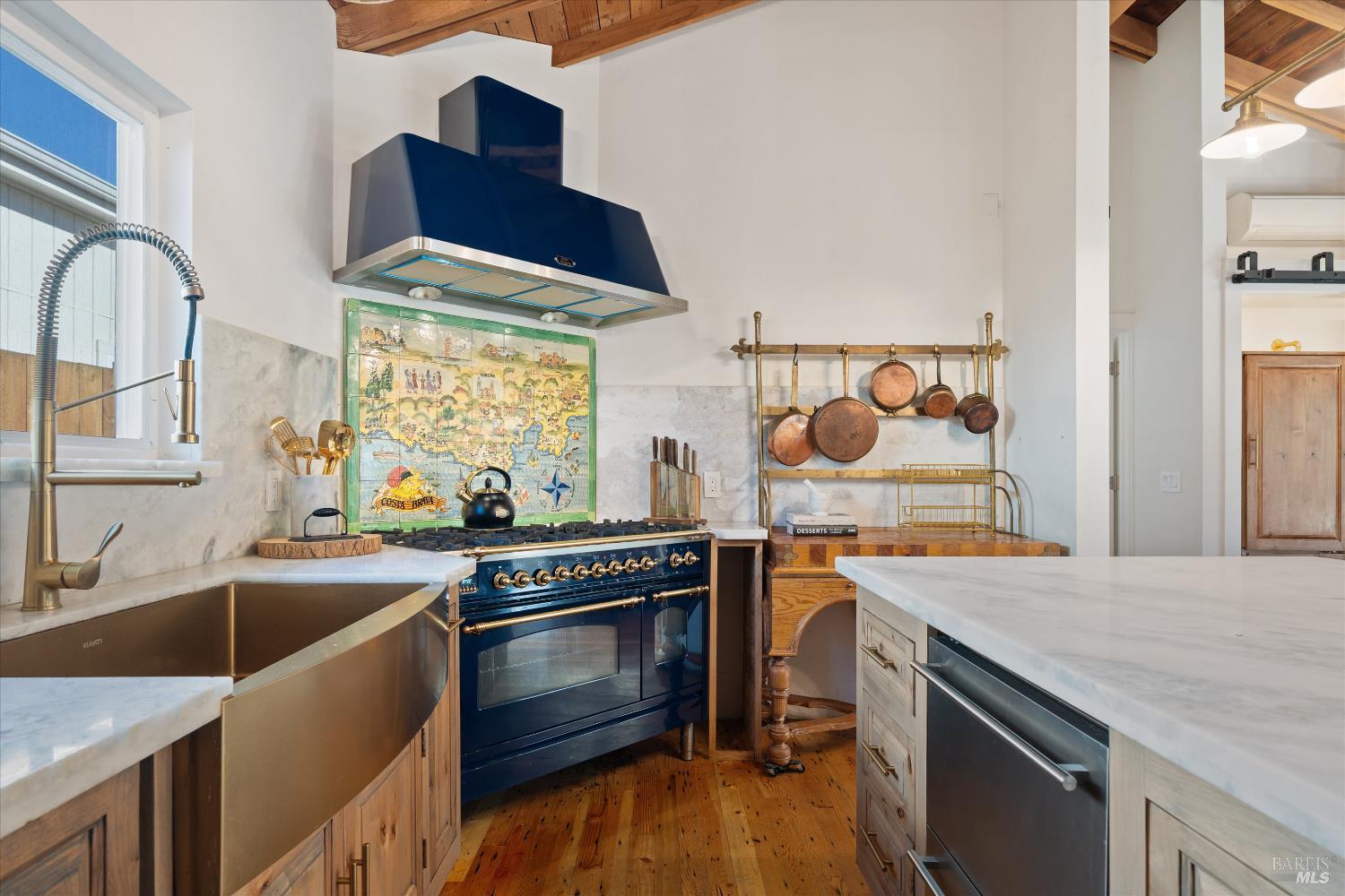 Detail Gallery Image 15 of 41 For 620 Brown St, Healdsburg,  CA 95448 - 4 Beds | 4/1 Baths