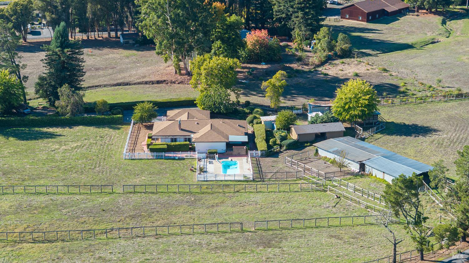 Detail Gallery Image 30 of 37 For 6565 Bennett Valley Rd, Santa Rosa,  CA 95404 - 3 Beds | 2 Baths