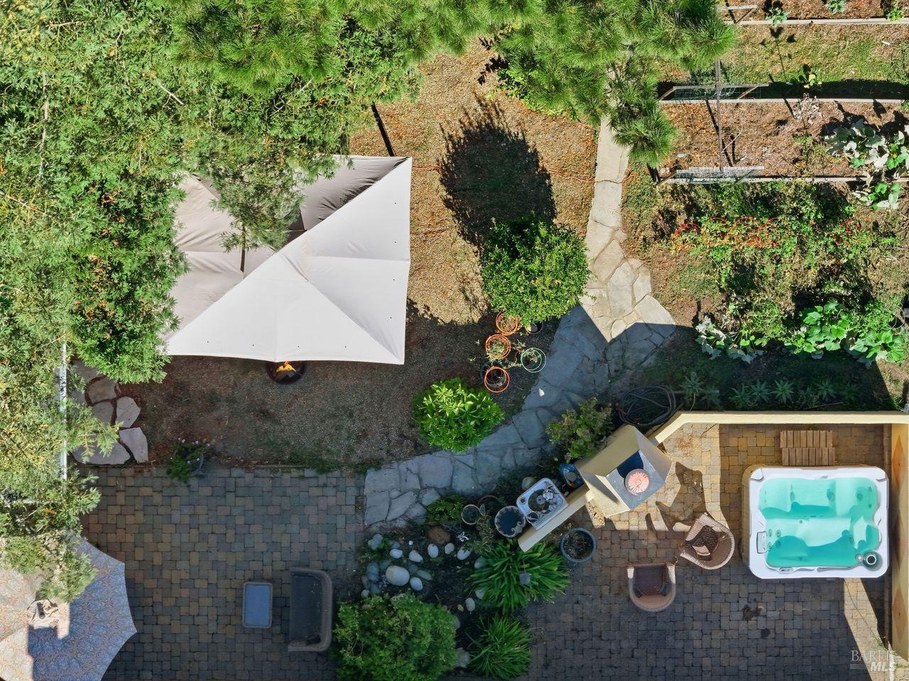 Detail Gallery Image 4 of 45 For 85 San Carlos Way, Novato,  CA 94945 - 4 Beds | 3 Baths