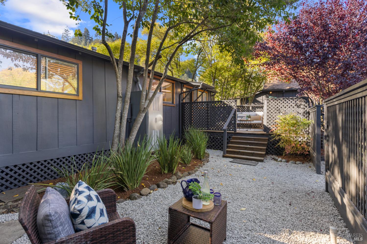 Detail Gallery Image 47 of 67 For 5 Hillside Ave, Kentfield,  CA 94904 - 5 Beds | 3 Baths