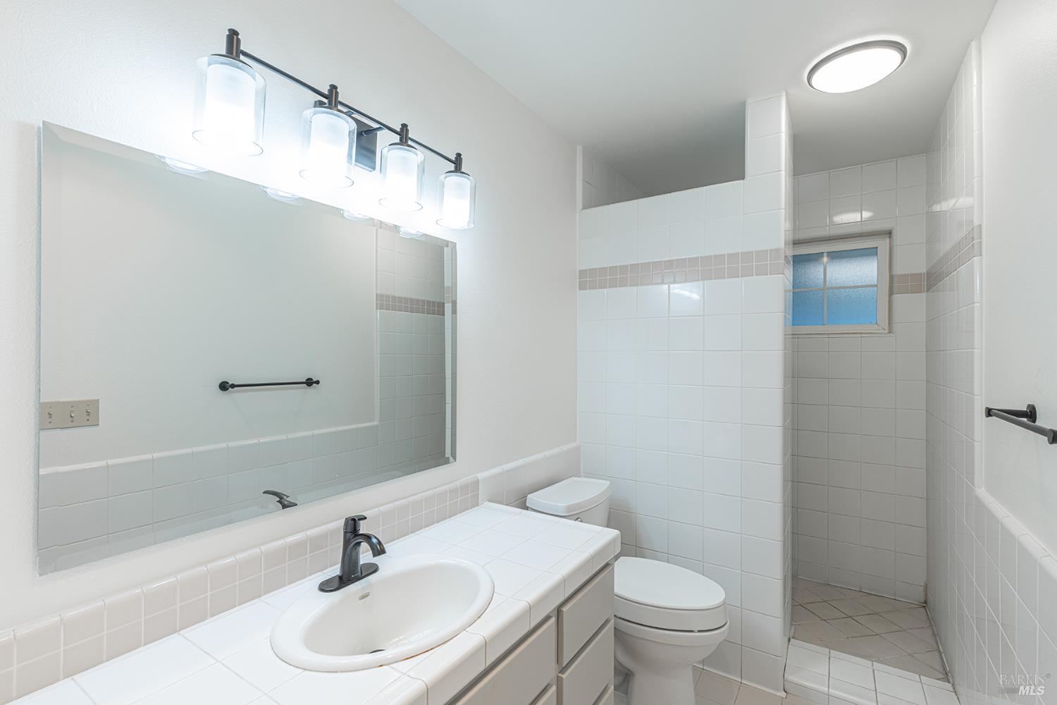 Detail Gallery Image 16 of 37 For 6565 Bennett Valley Rd, Santa Rosa,  CA 95404 - 3 Beds | 2 Baths