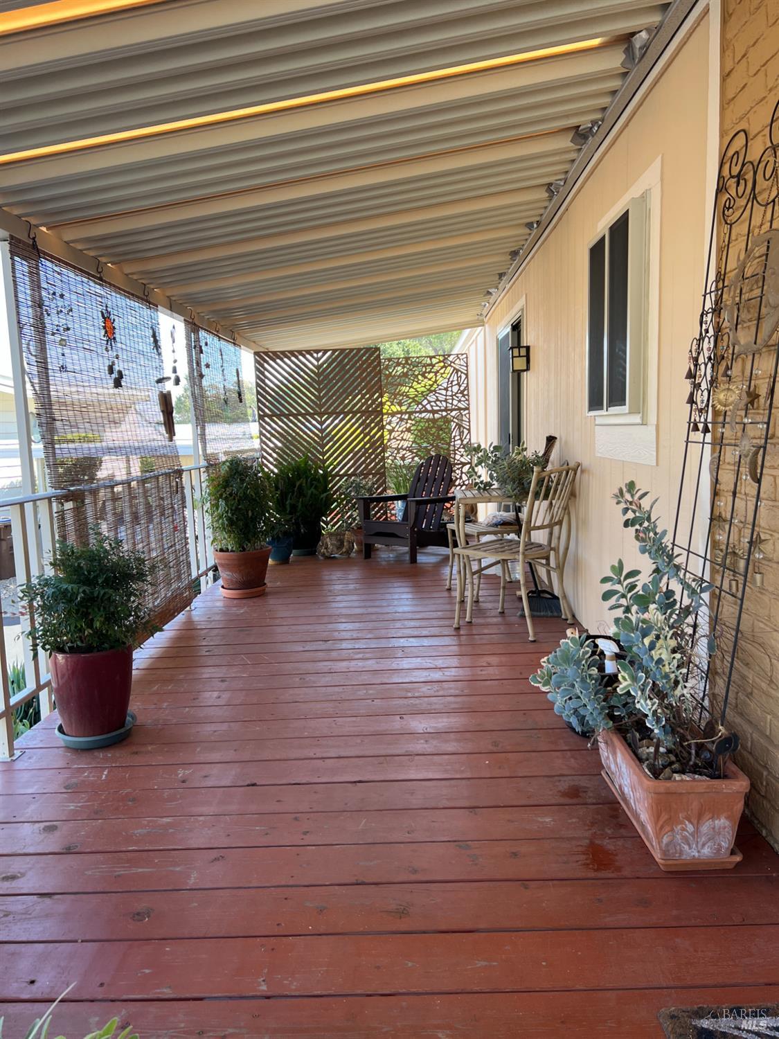 Detail Gallery Image 6 of 31 For 121 Panorama Dr, Novato,  CA 94949 - 2 Beds | 2 Baths