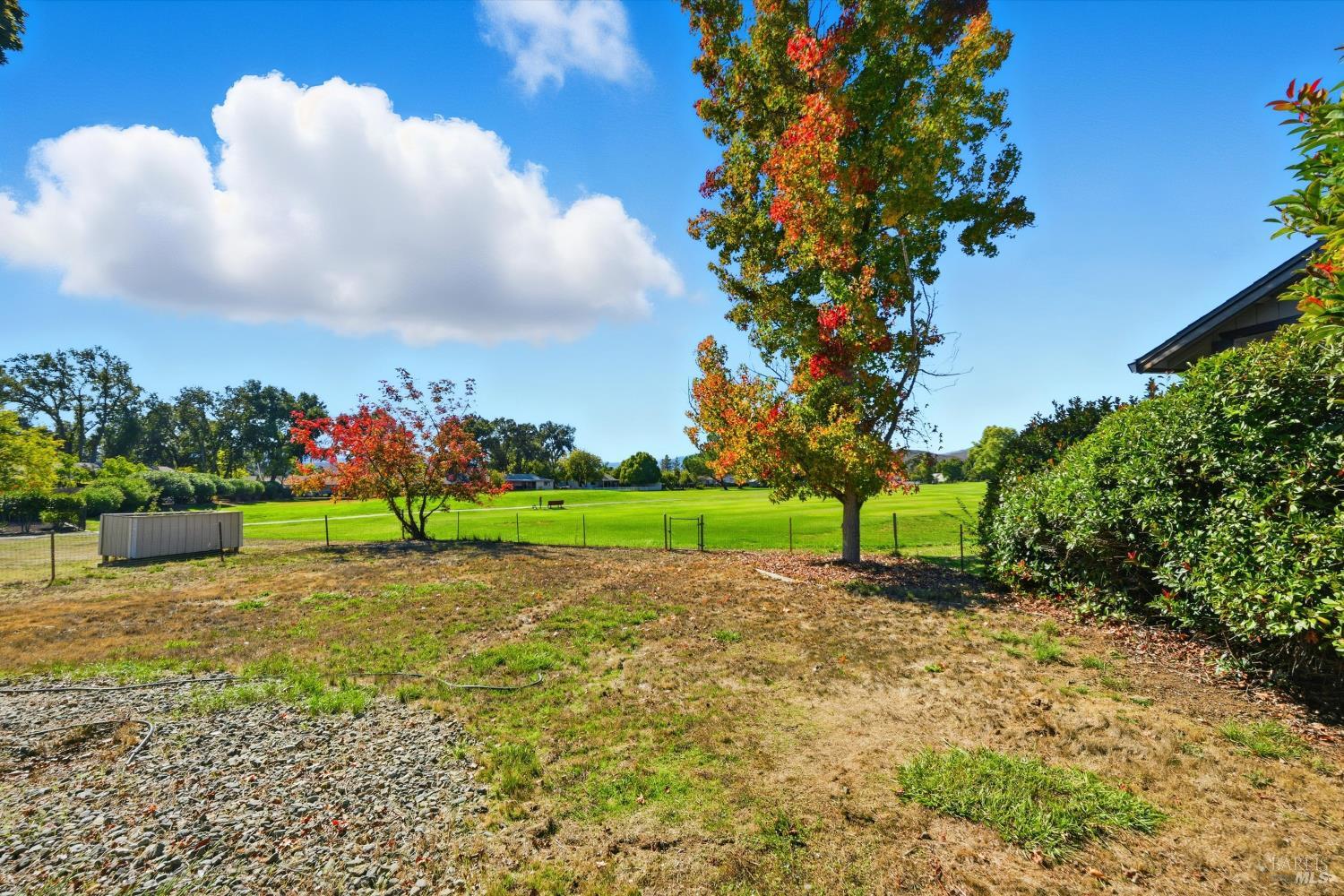 Detail Gallery Image 23 of 26 For 19575 Old Creek Rd, Hidden Valley Lake,  CA 95467 - 3 Beds | 2 Baths