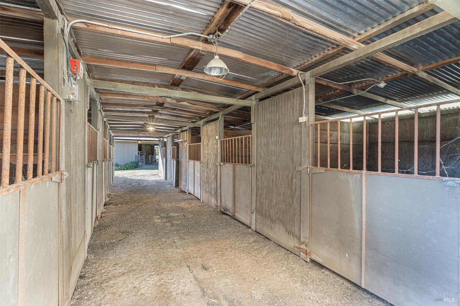 Detail Gallery Image 22 of 37 For 6565 Bennett Valley Rd, Santa Rosa,  CA 95404 - 3 Beds | 2 Baths