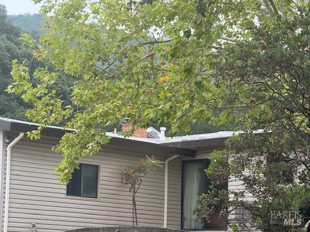 Detail Gallery Image 6 of 11 For 1228 Los Robles Dr, Sonoma,  CA 95476 - 3 Beds | 2 Baths