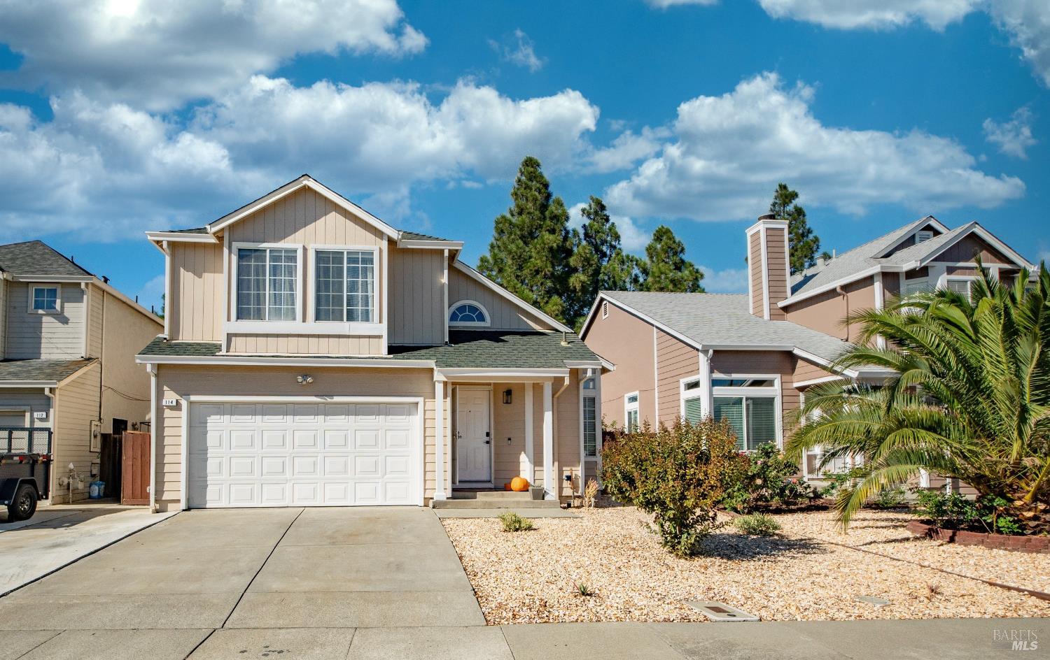 Detail Gallery Image 2 of 36 For 114 Birchwood Ct, Suisun City,  CA 94585 - 3 Beds | 2/1 Baths