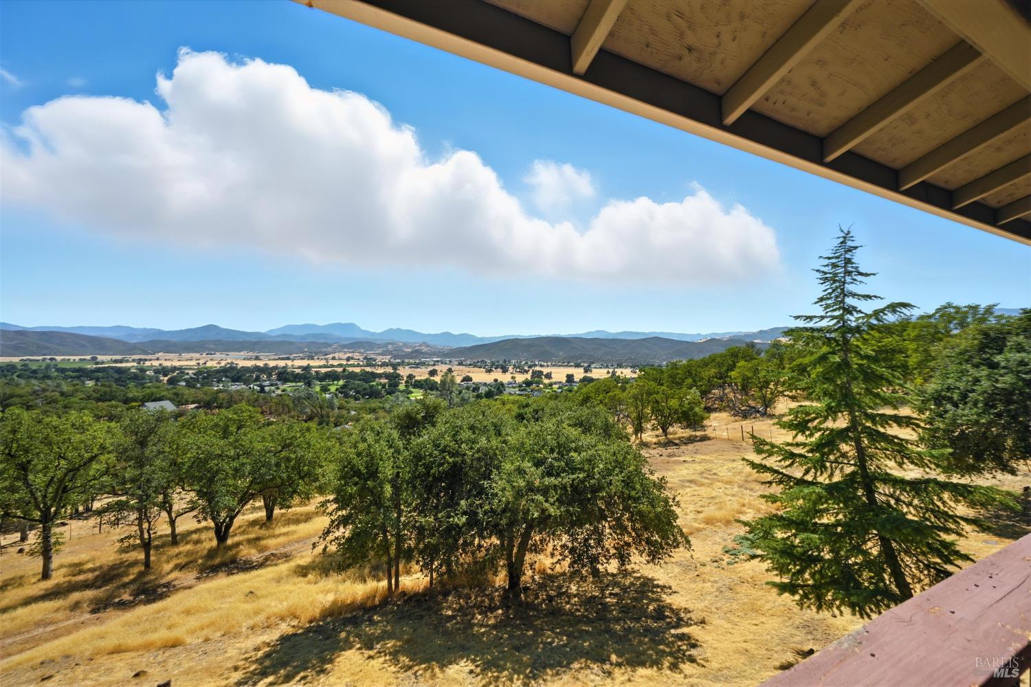 Detail Gallery Image 23 of 75 For Address Is Not Disclosed, Hidden Valley Lake,  CA 95467 - 3 Beds | 3 Baths