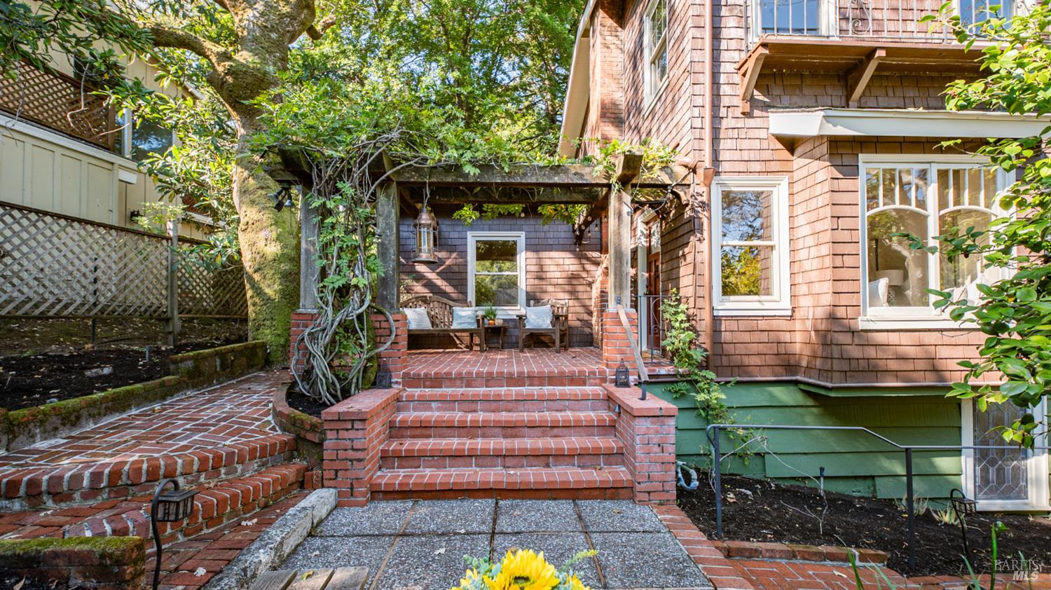 Detail Gallery Image 65 of 77 For 150 Bungalow Ave, San Rafael,  CA 94901 - 4 Beds | 2 Baths