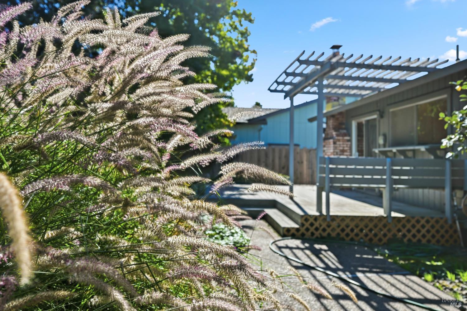 Detail Gallery Image 42 of 48 For 1124 Sunnyslope Dr, Santa Rosa,  CA 95404 - 4 Beds | 2 Baths