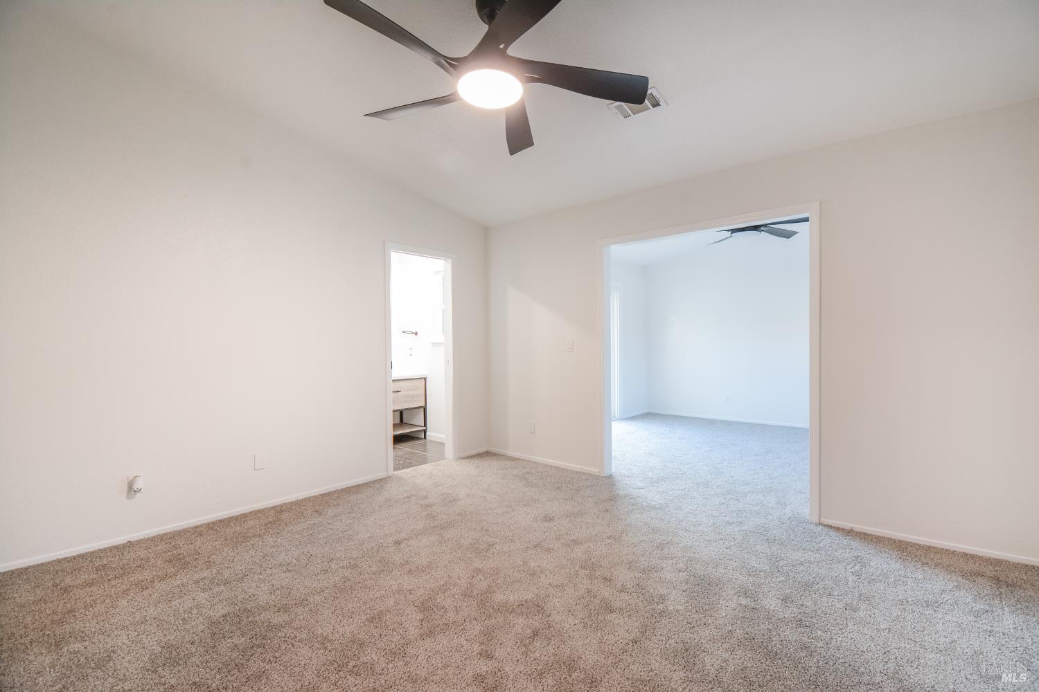 Detail Gallery Image 26 of 38 For 1314 Lois Ln, Suisun City,  CA 94585 - 4 Beds | 2 Baths