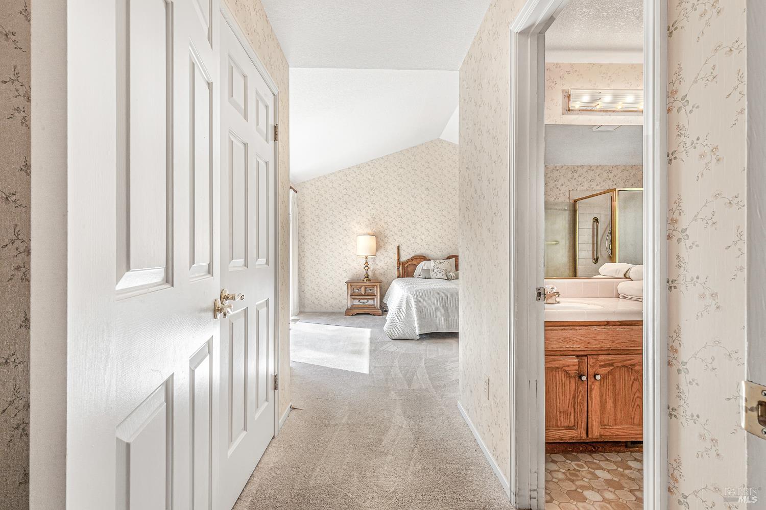 Detail Gallery Image 22 of 56 For 240 Silver Creek Cir, Santa Rosa,  CA 95409 - 3 Beds | 2 Baths