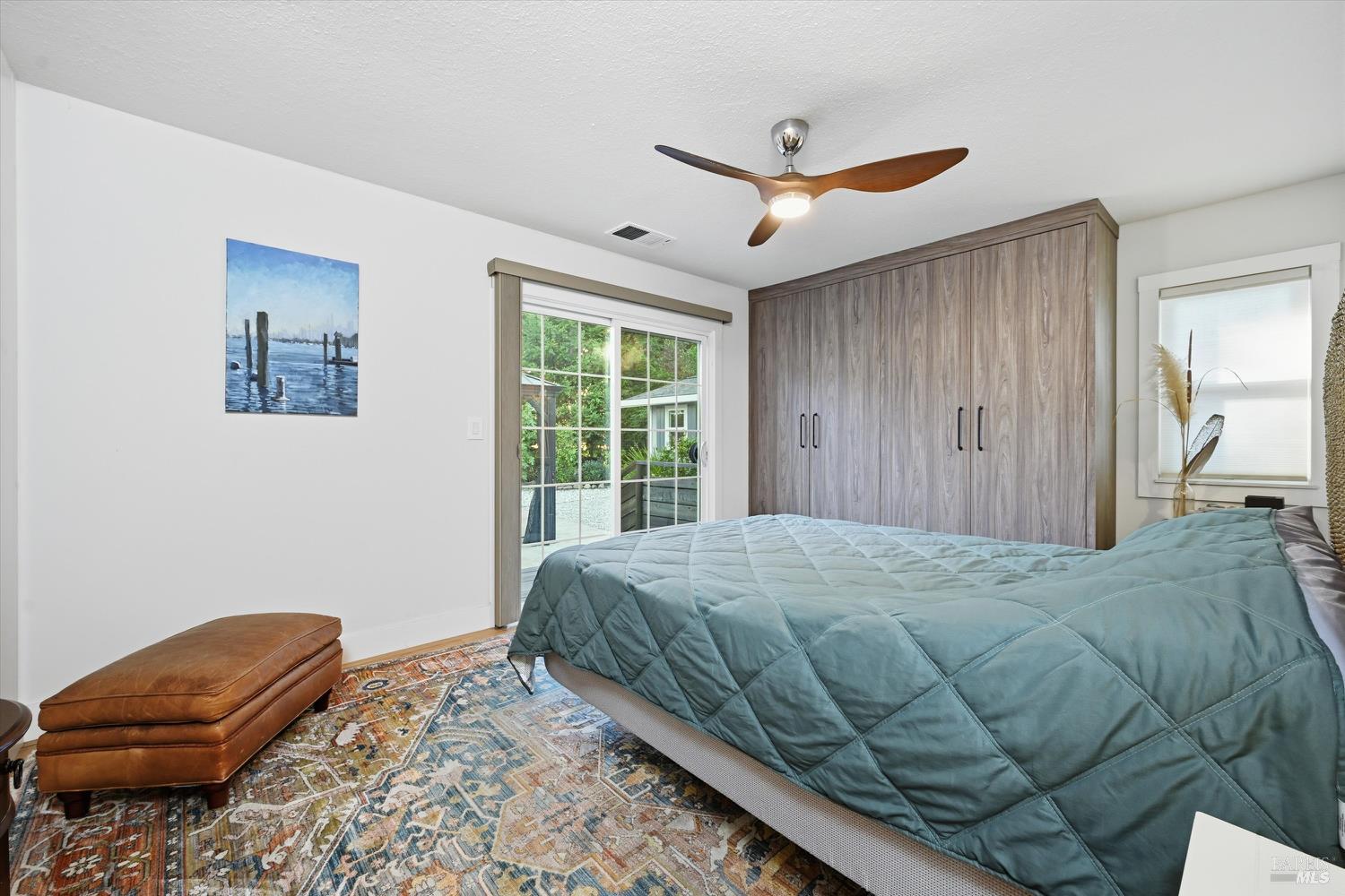 Detail Gallery Image 13 of 44 For 19453 Mountain Mdws, Hidden Valley Lake,  CA 95467 - 3 Beds | 2 Baths