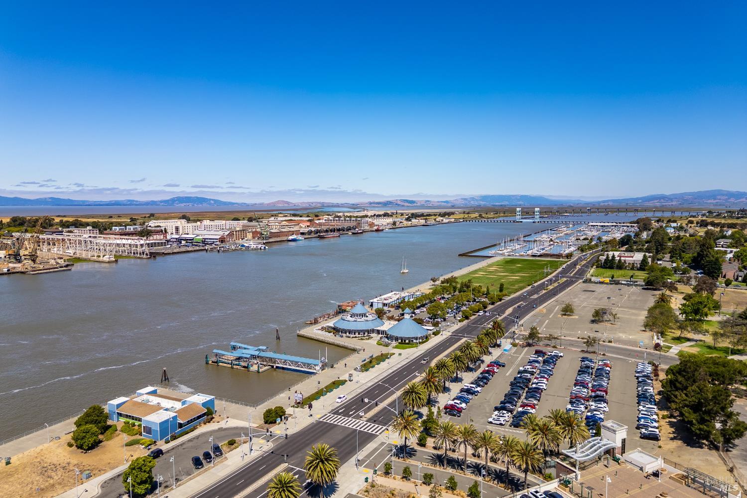 Detail Gallery Image 47 of 56 For 171 Nantucket Ln, Vallejo,  CA 94590 - 1 Beds | 1 Baths