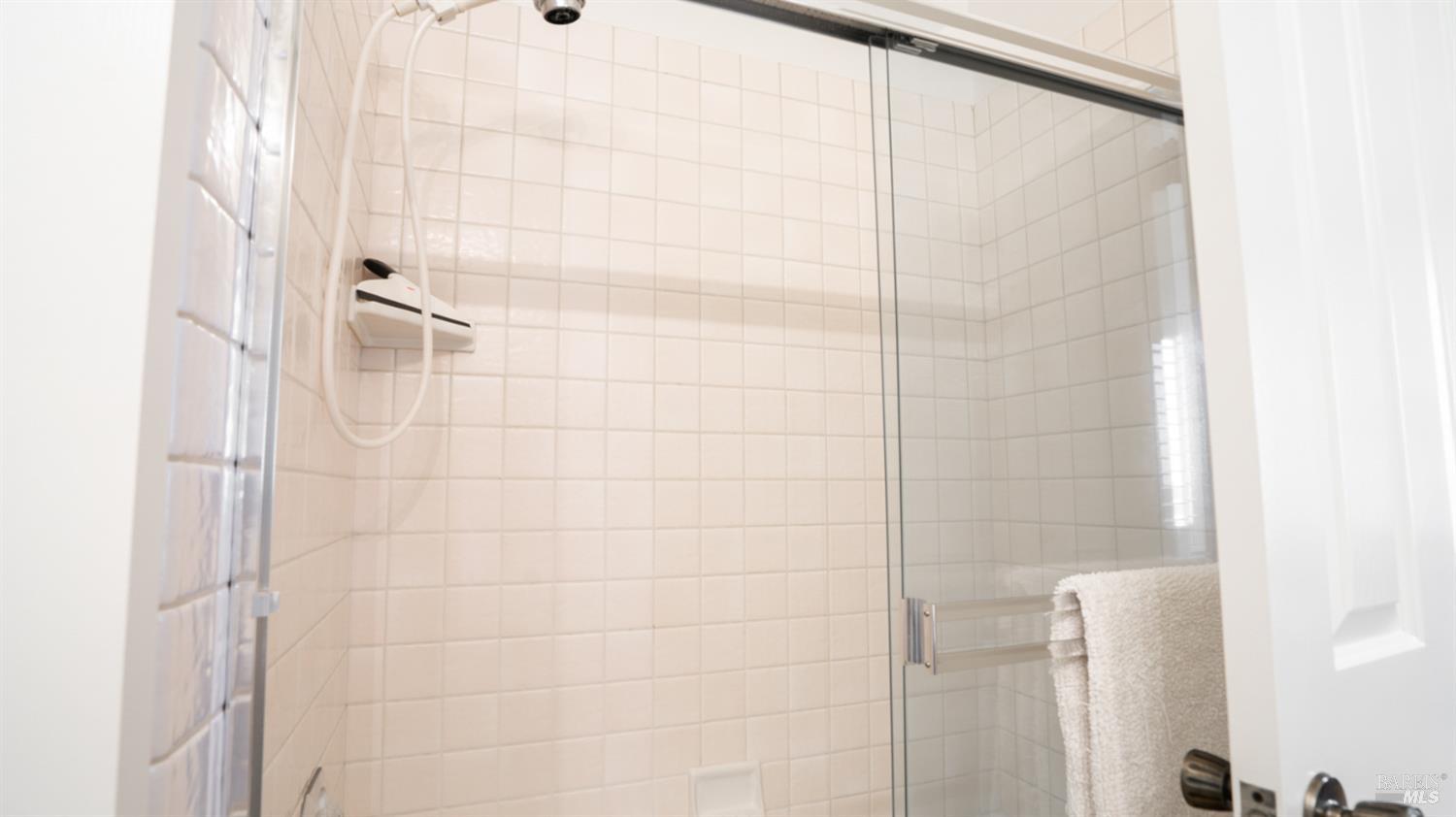 Detail Gallery Image 25 of 92 For 4320 Edinburg Ct, Fairfield,  CA 94534 - 3 Beds | 3 Baths