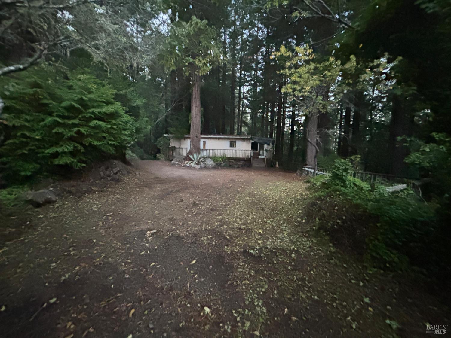 Detail Gallery Image 27 of 77 For 11 Huckleberry Hts, Cazadero,  CA 95421 - 2 Beds | 3 Baths