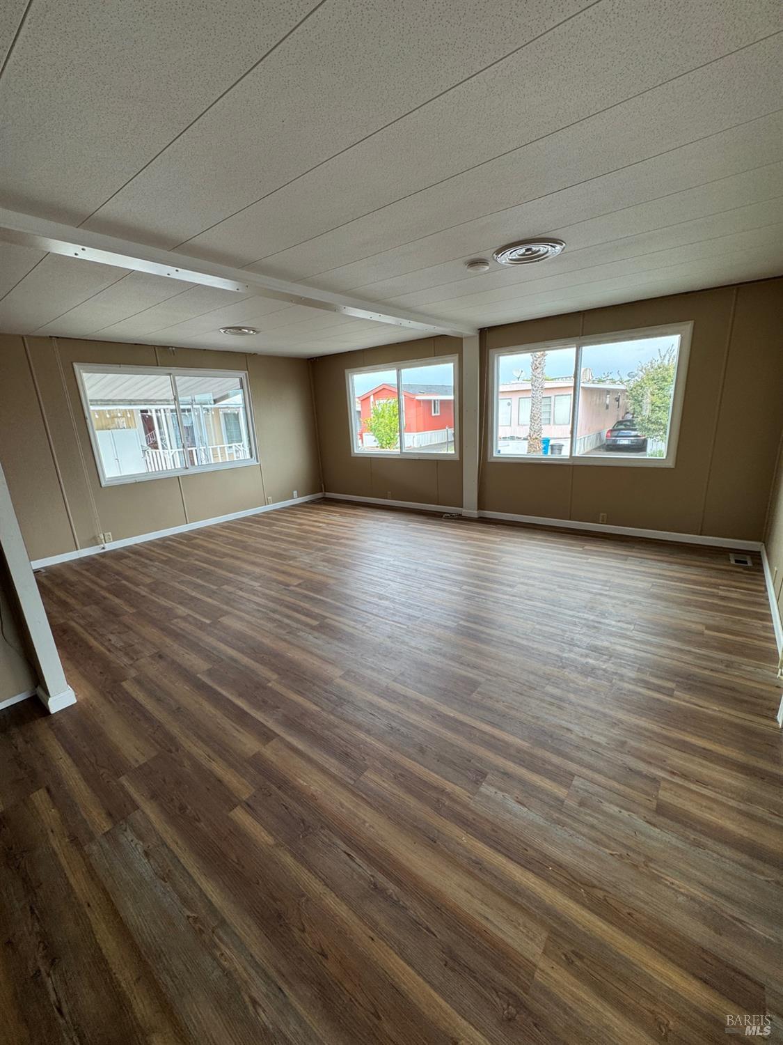 Detail Gallery Image 9 of 24 For 76 Heliotrope St, Vallejo,  CA 94589 - 2 Beds | 2 Baths