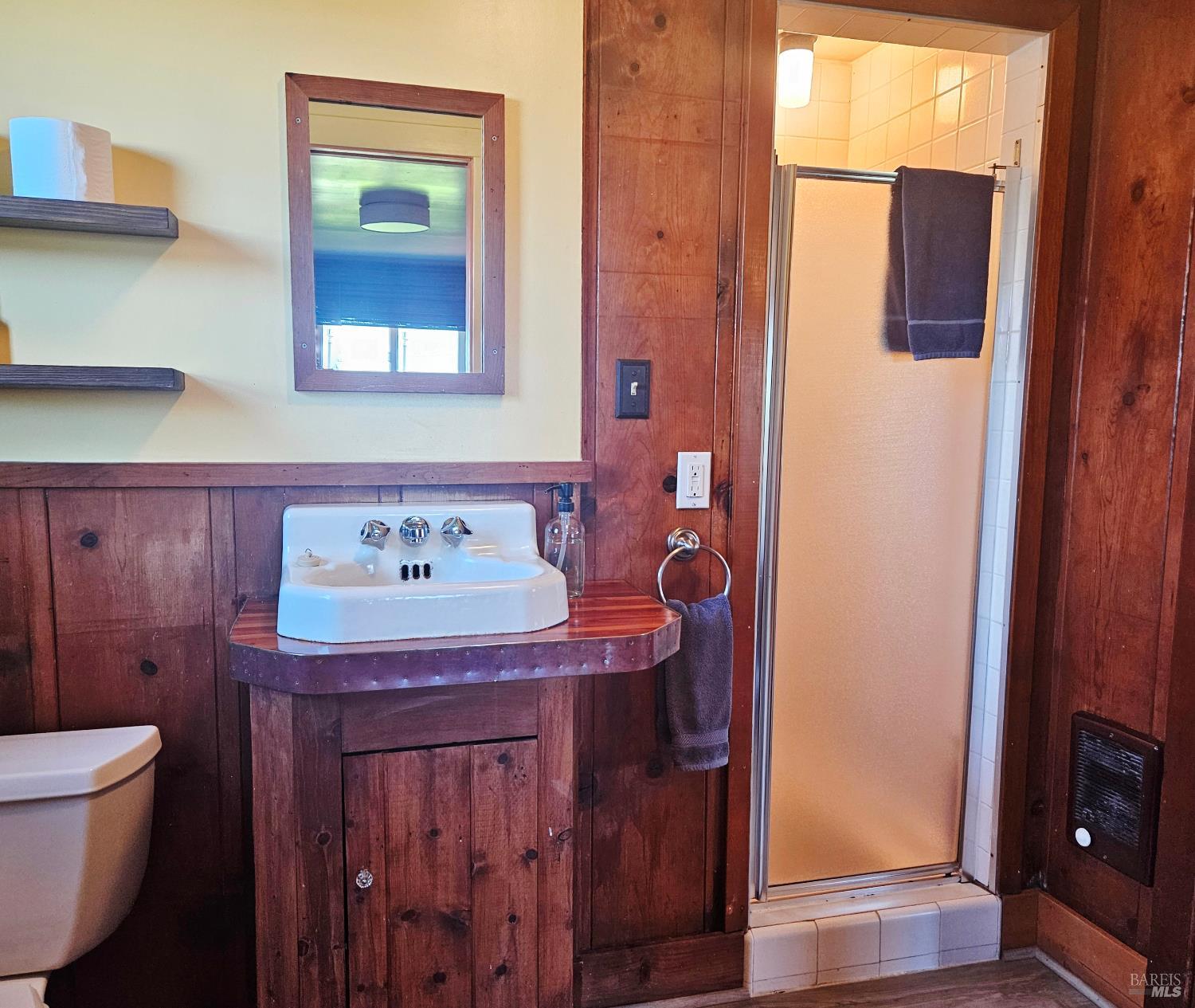 Detail Gallery Image 23 of 33 For 2935 Alleen Ave, Bodega Bay,  CA 94923 - 2 Beds | 1 Baths