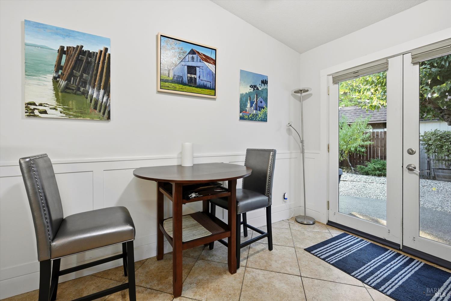 Detail Gallery Image 11 of 44 For 19453 Mountain Mdws, Hidden Valley Lake,  CA 95467 - 3 Beds | 2 Baths