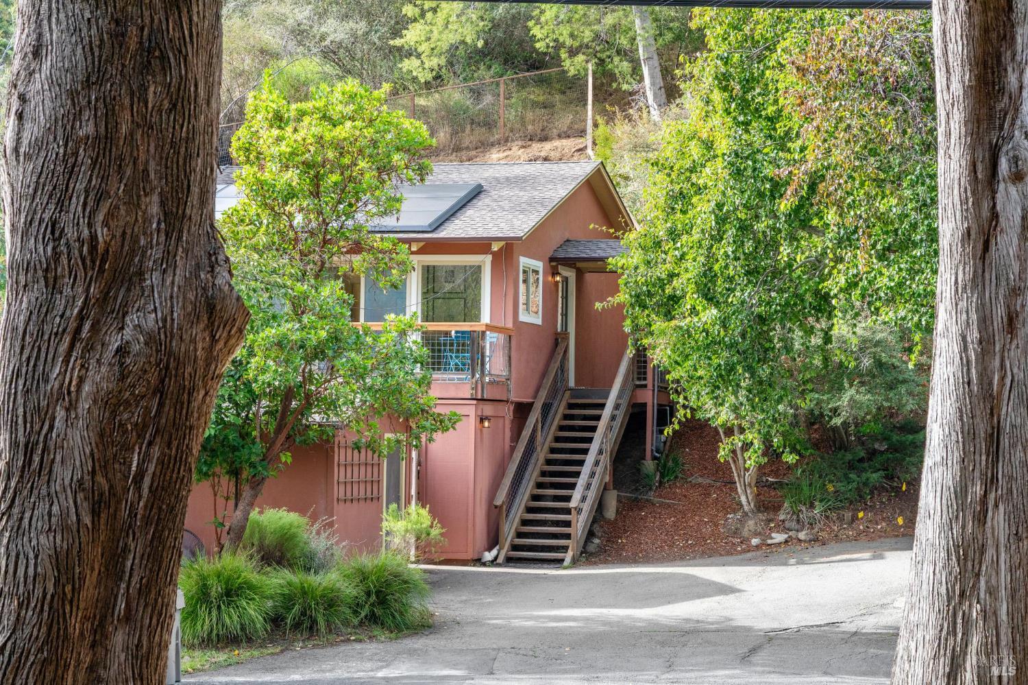 Detail Gallery Image 37 of 62 For 362 Pine Hill Rd, Mill Valley,  CA 94941 - 3 Beds | 2 Baths