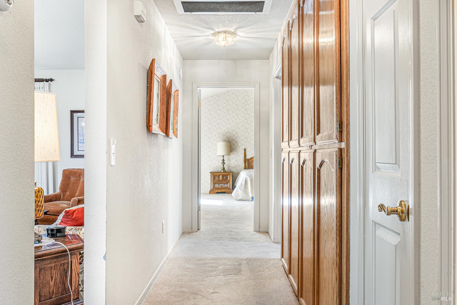 Detail Gallery Image 36 of 56 For 240 Silver Creek Cir, Santa Rosa,  CA 95409 - 3 Beds | 2 Baths