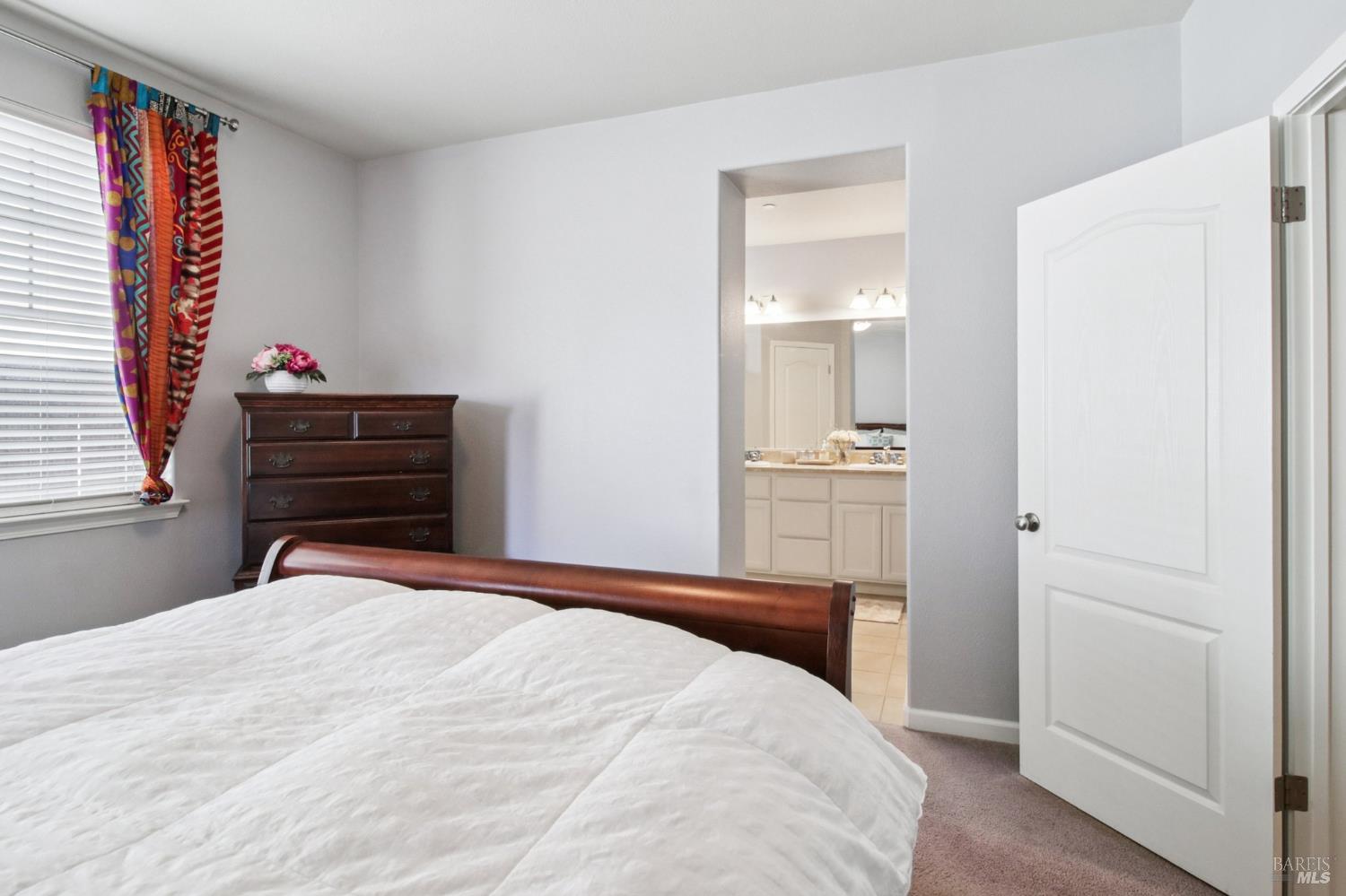 Detail Gallery Image 18 of 26 For 2455 Avignon Cir, Santa Rosa,  CA 95403 - 3 Beds | 2 Baths