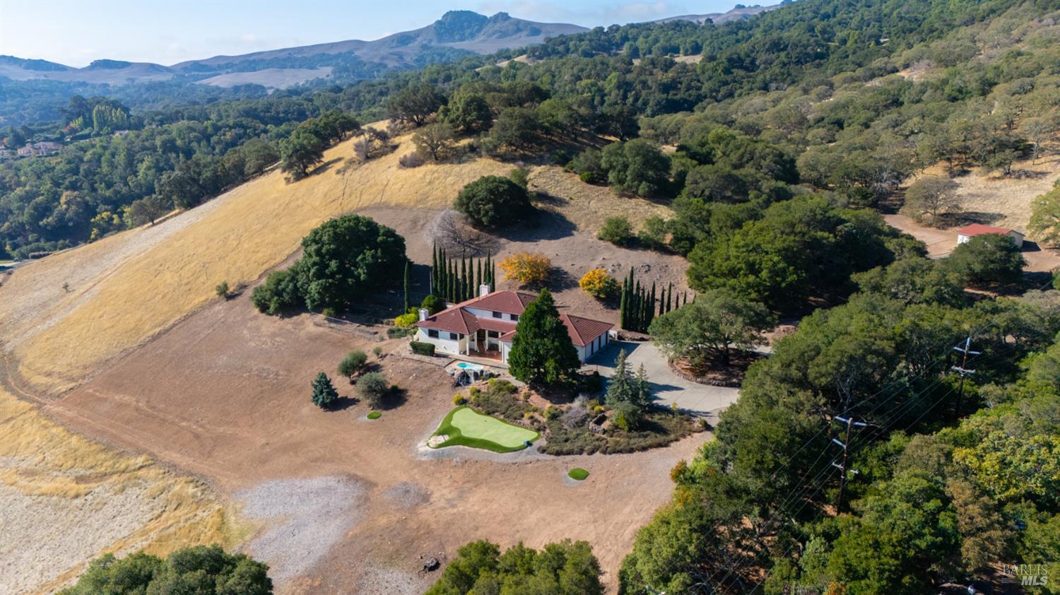 Detail Gallery Image 2 of 92 For 4320 Edinburg Ct, Fairfield,  CA 94534 - 3 Beds | 3 Baths