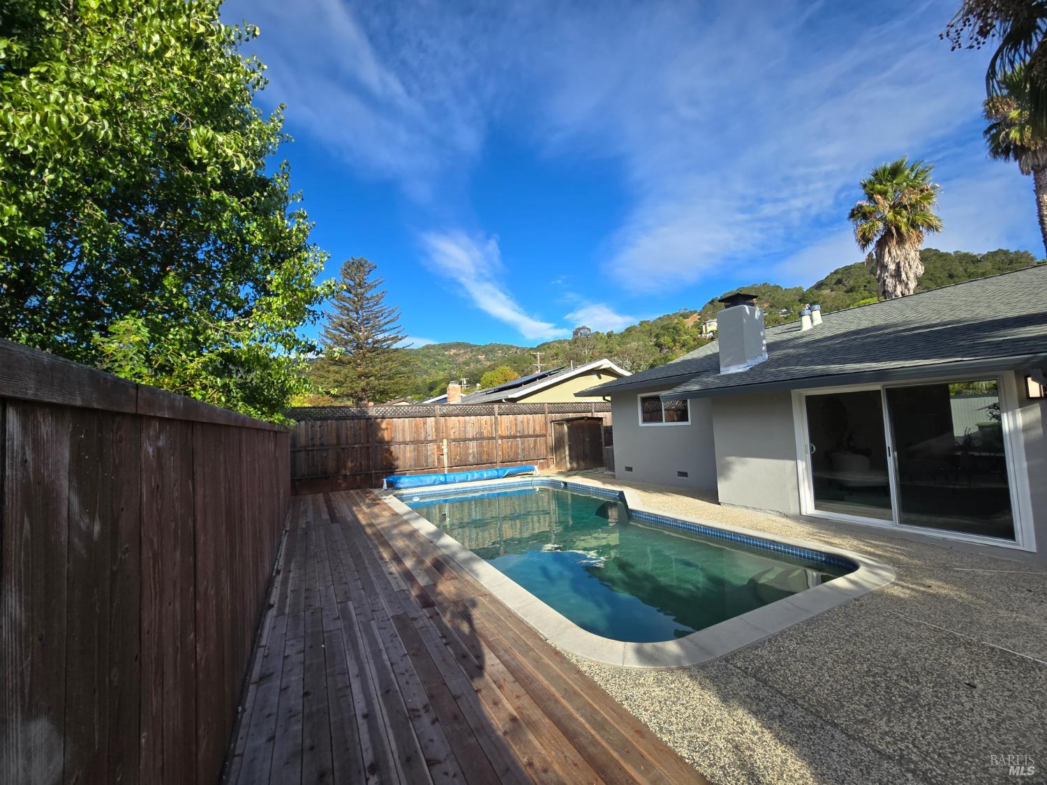 Detail Gallery Image 28 of 31 For 19 Unionstone Dr, San Rafael,  CA 94903 - 3 Beds | 2 Baths