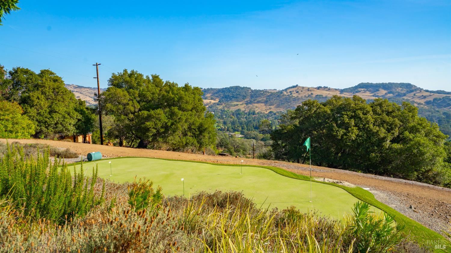 Detail Gallery Image 15 of 92 For 4320 Edinburg Ct, Fairfield,  CA 94534 - 3 Beds | 3 Baths