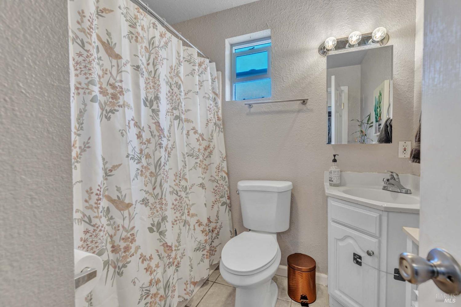 Detail Gallery Image 13 of 28 For 104 Baxter St, Vallejo,  CA 94590 - 2 Beds | 1 Baths